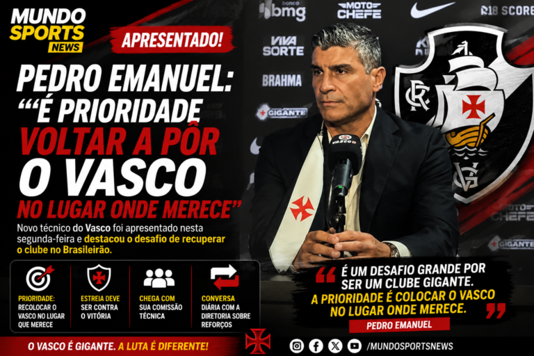 Pedro Emanuel durante sua apresentação oficial como técnico do Vasco, em entrevista coletiva. A arte destaca sua principal declaração sobre recolocar o clube no lugar que merece, com a identidade visual da Mundo Sports News.